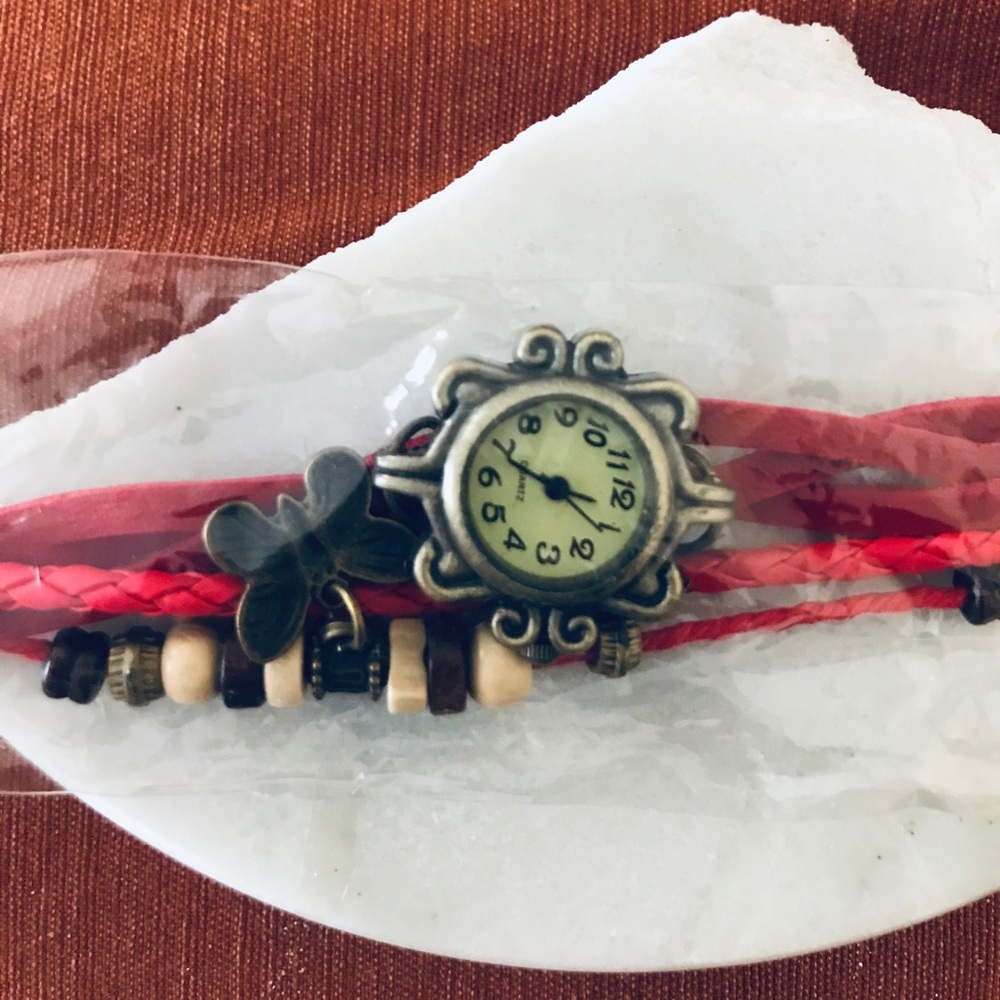 Watch - Picture 2 of 4